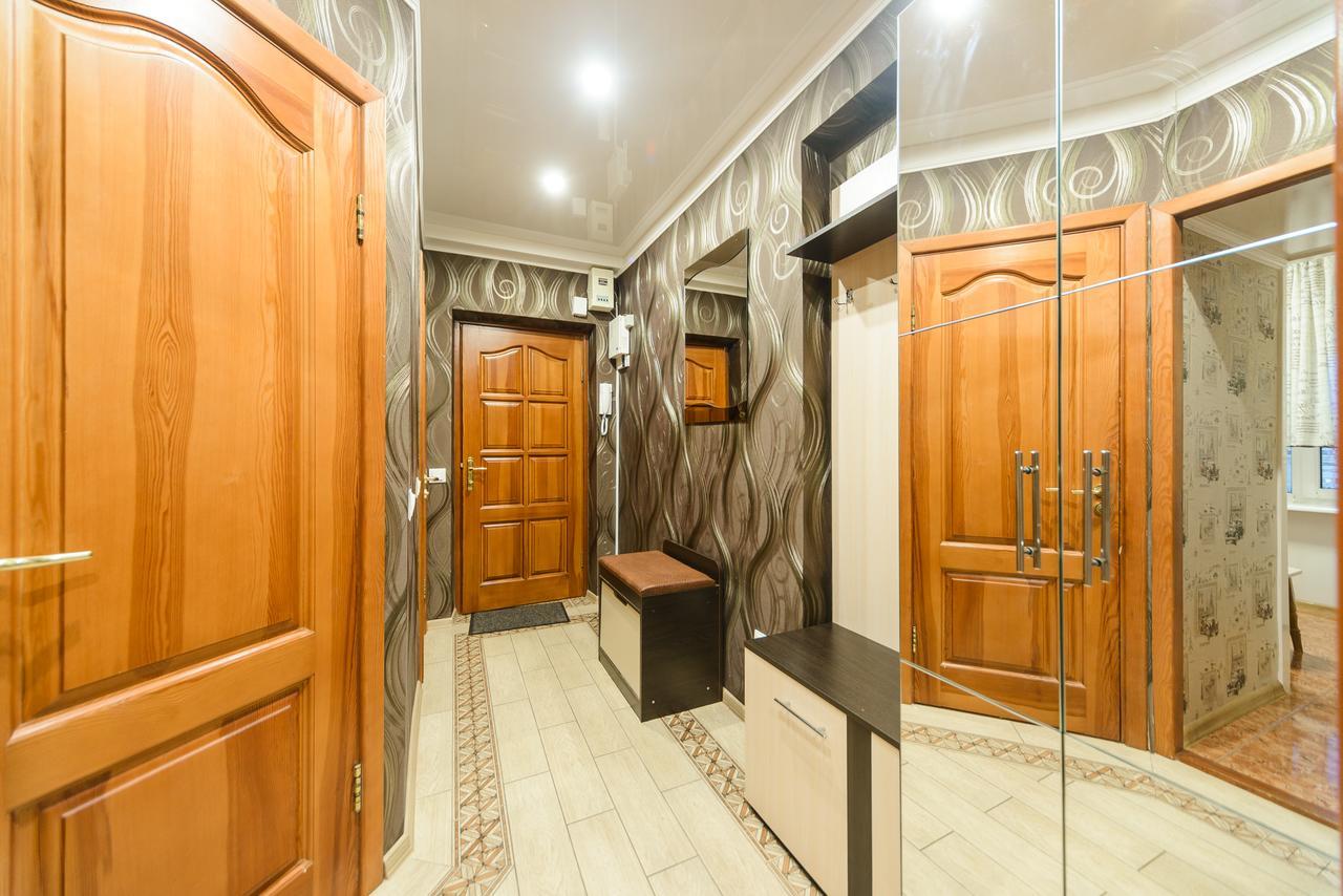 Apartment On Lesi Ukrainky Blvd Kyjev Exteriér fotografie